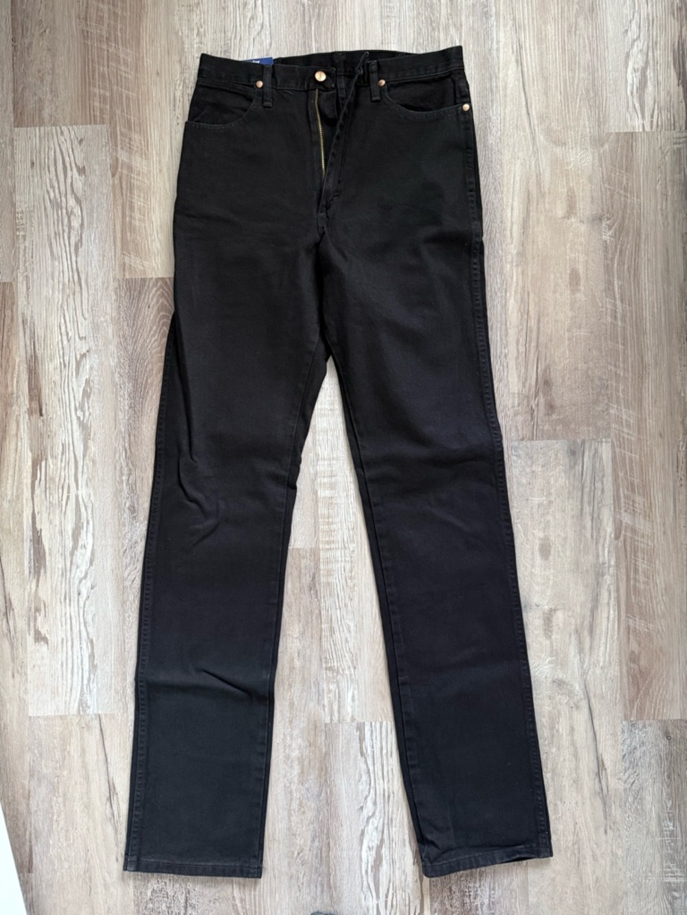 Wrangler Women's Black Straight-Leg Jeans